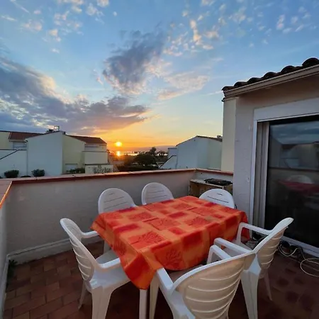 T2 Avec Terrasse, Vue Etang Et Son Coucher De Soleil, A Proximite, Wifi Et Place De Parking Gratuit Que L On Nomme Puesta De Sol *