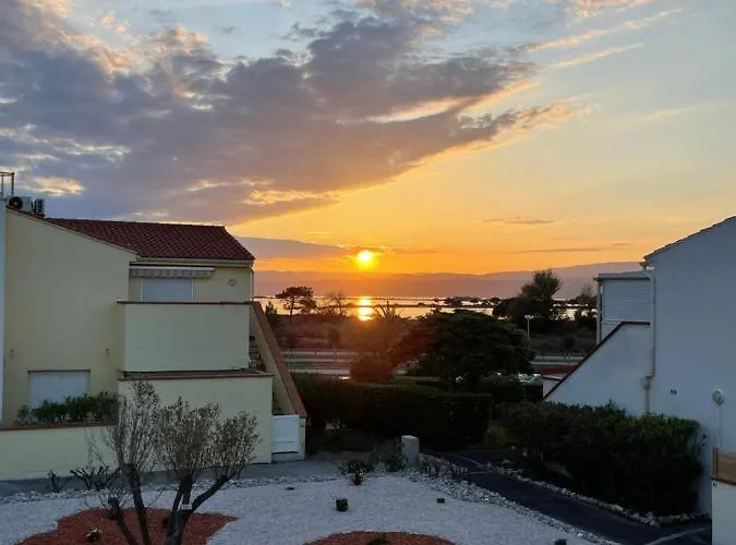 T2 Avec Terrasse, Vue Etang Et Son Coucher De Soleil, A Proximite, Wifi Et Place De Parking Gratuit Que L On Nomme Puesta De Sol アパート *