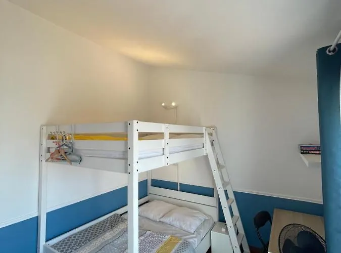 T2 Avec Terrasse, Vue Etang Et Son Coucher De Soleil, A Proximite, Wifi Et Place De Parking Gratuit Que L On Nomme Puesta De Sol アパート *